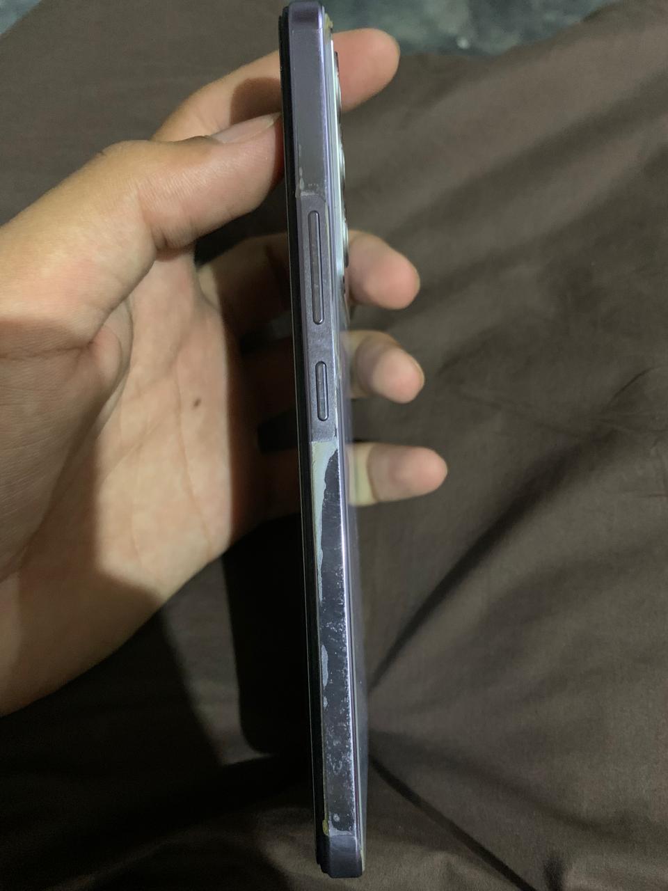 vivo V27e For Sale